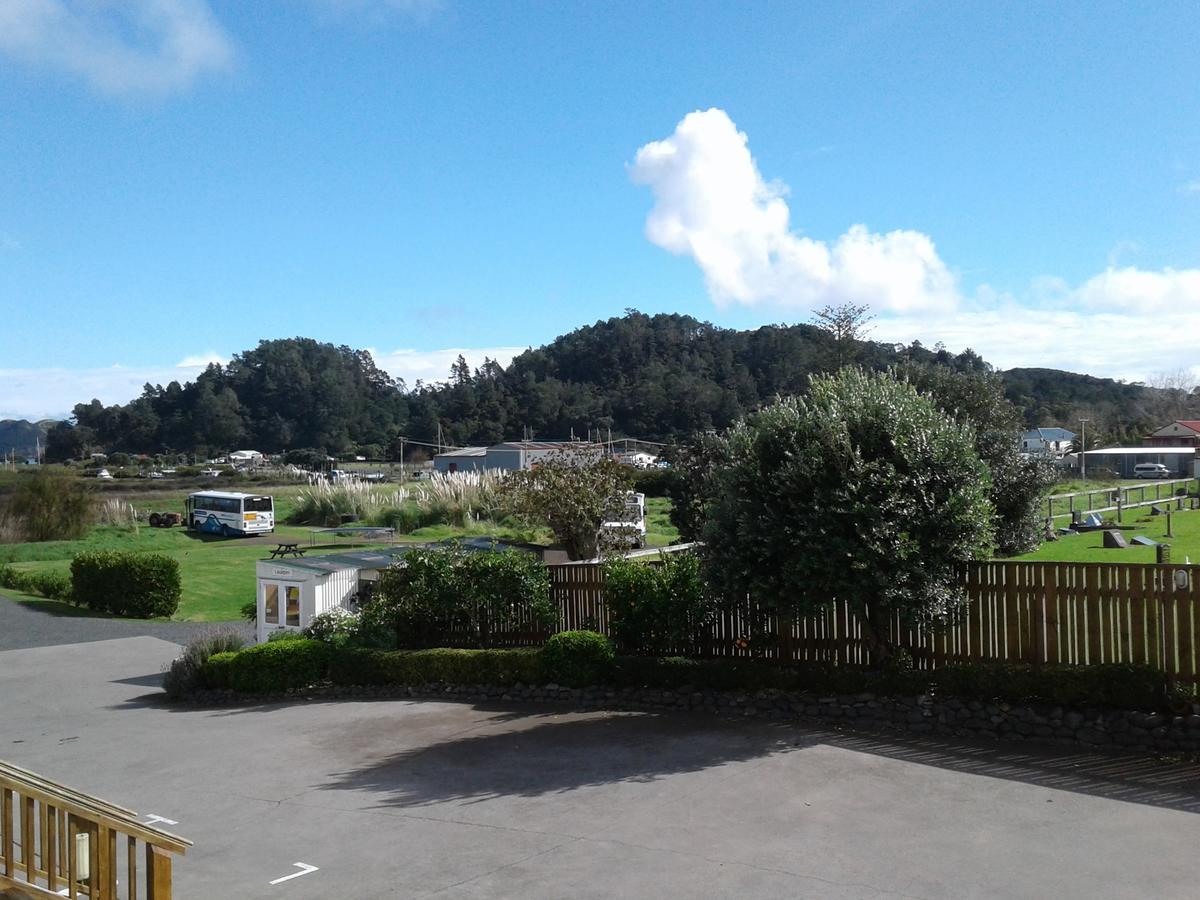 Abbey Court Motel Coromandel Exterior photo